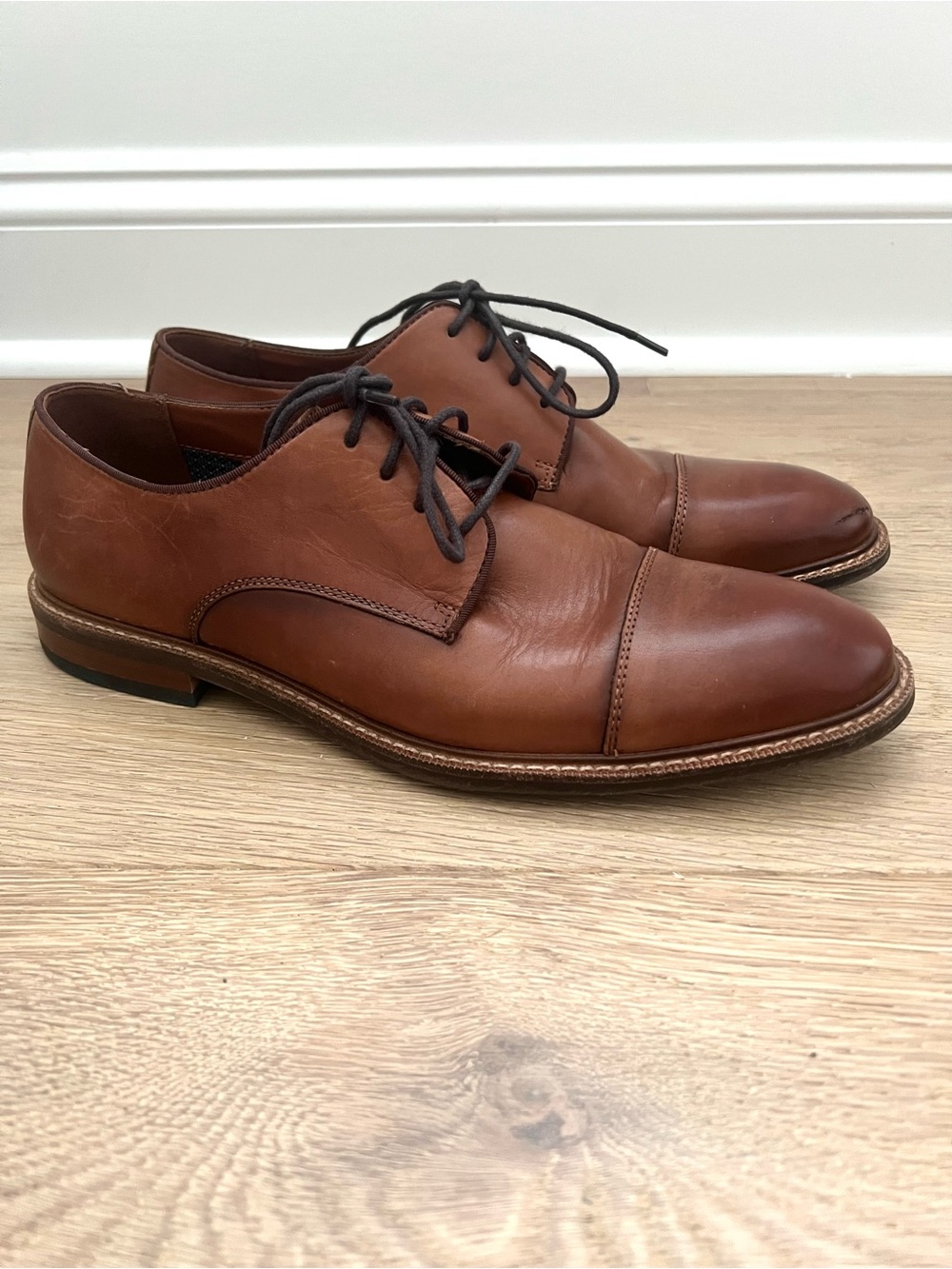 Vince Camuto Men's Brown Leather Oxford Dress Shoes Round Toe Lace-Up Men’s 8.5M